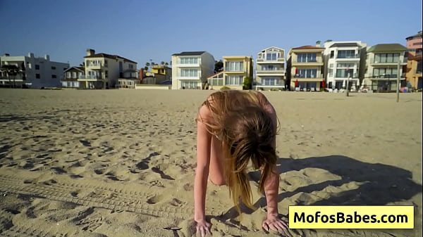 Image Leila Cove, Charles Dera: Sexy teen blonde play with her pussy in the sand and loves it