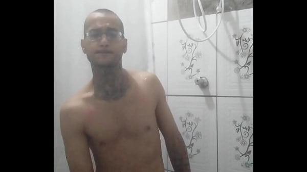 Image TOMANDO BANHO E ME EXIBINDO PARA AS GOSTOSAS QUE QUERIA ME VER
