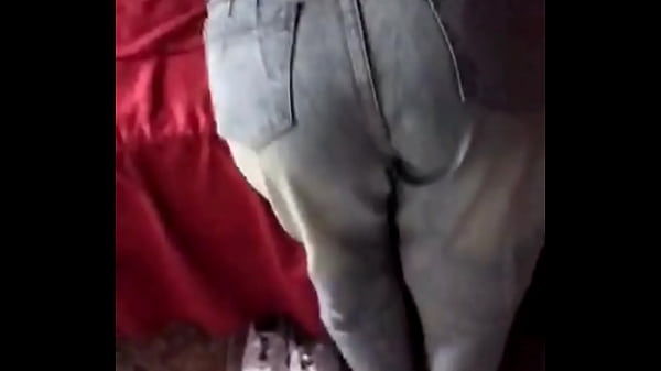 Image Joven acepta tener sexo por dinero