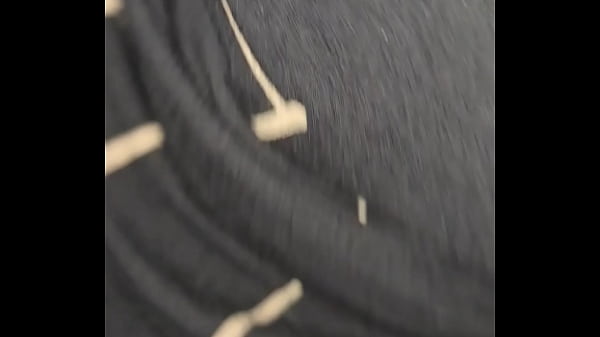 Image O cara atr&aacute_s do gloryhole n&atilde_o deu conta tive que pedir para o meu marido me fazer gozar!