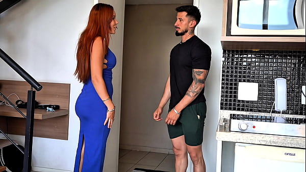 Image Beatiful Redhead Brazilian Girl Can't Pay Delivery With Money So She Pay With Hard Sex