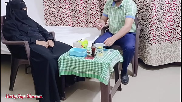 Image Muslim women fucked by the doctor in front of her husband because she could not get pregnant (Threesome Sex) Part -2
