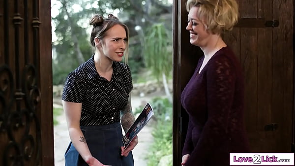 Image Fan girl licks milf voice actress of her favorite character