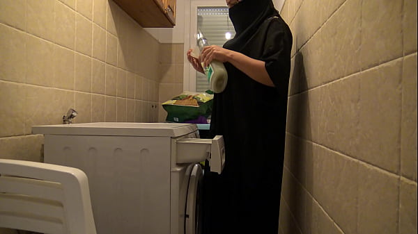 Image Turkish muslim maid has rough anal sex with her employer in Istanbul