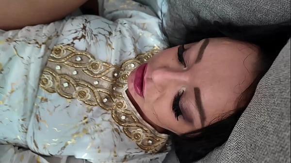 Image Arab MILF & Big Cock - Arab Porn Full Video