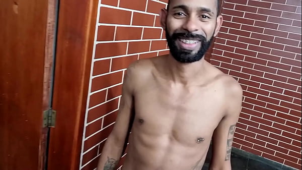 Image Bastidores da primeira vez no porno da deliciosa Barbie Babalu ganhando muita pica e leite