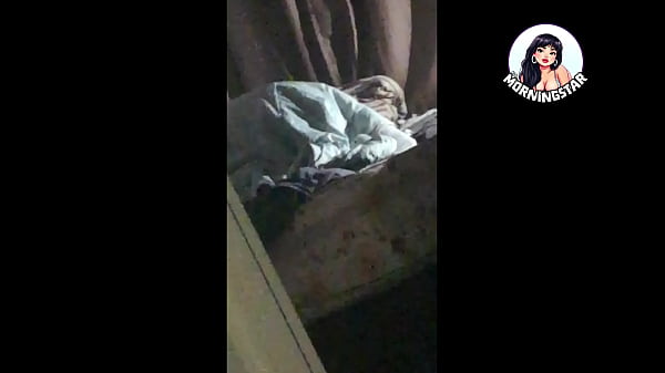 Image MARIDO ASSISTE FILME ENQUANTO A ESPOSA DA GOSTOSO PARA O AMANTE!