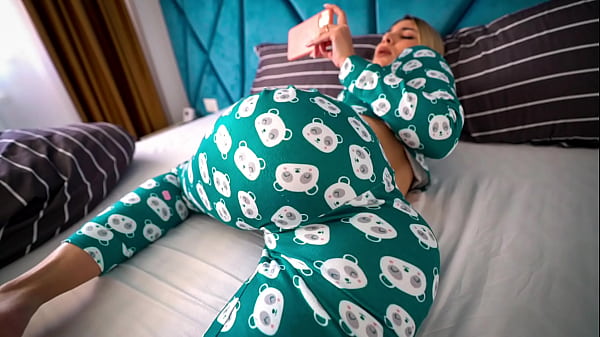 Image step sister caught watching porn and helped to have orgasms - beg for creampie
