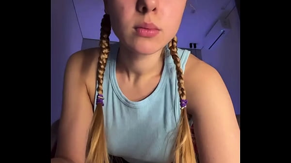 Image Squirting a lot with young girl