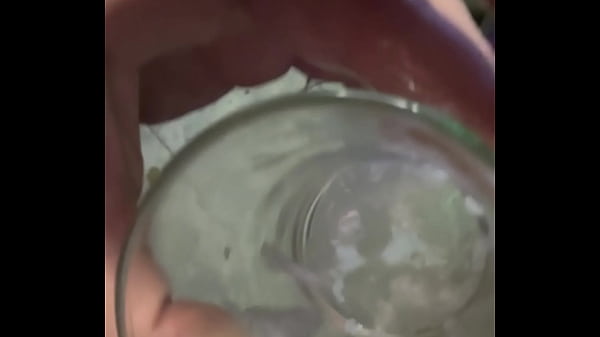 Image Quien quiere leche? Cumshoot compilation