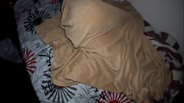 Image Hermanastra le gusta que entre al cuarto y la folle
