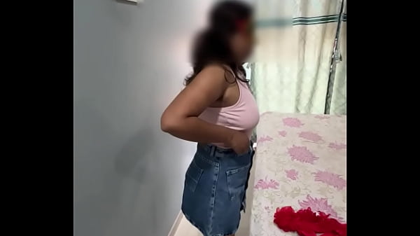 Image Sexy Desi Secretary getting fucked by boss for increment