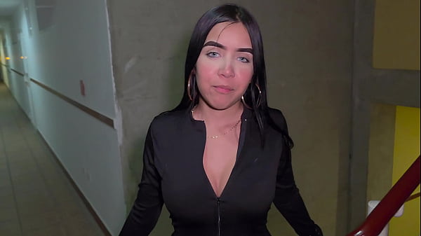Image Mi vecina me toc&oacute_ el pene en la calle y eso me hizo sentir verg&uuml_enza - despu&eacute_s de eso fuimos a mi apartamento a follar