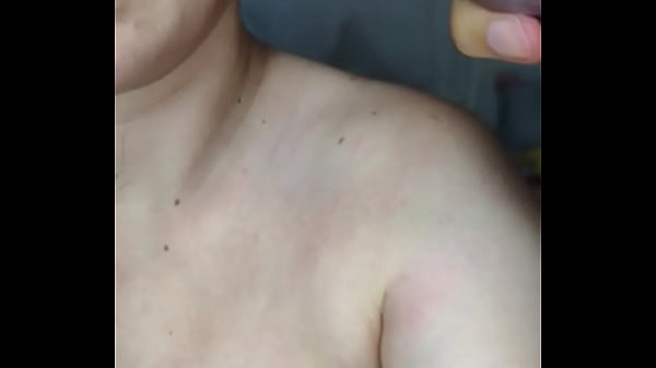 Image Hermosa latina amateur bien cachonda recibe facial al final