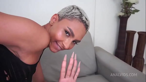Image Former Brazilian model, beautiful Heloa Green gets fucked by 4 huge dicks (DAP, Anal,BBC, dirty version, slim, DATM, bbc, ...