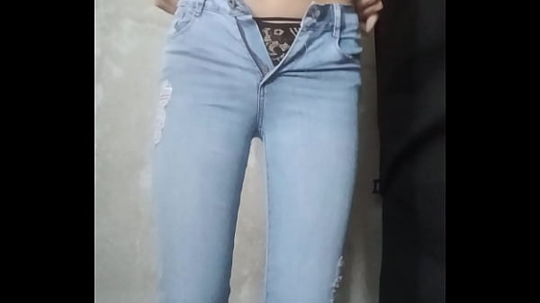 Image My teacher sends me nudes. She looks so sexy, her vagina is tight. Teen18