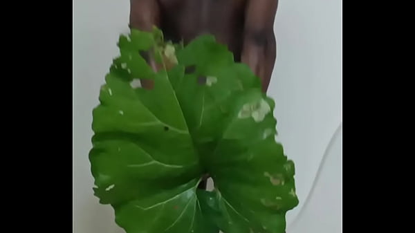 Image Similar to the human flower arse vase, the human green leaf arse vase 2
