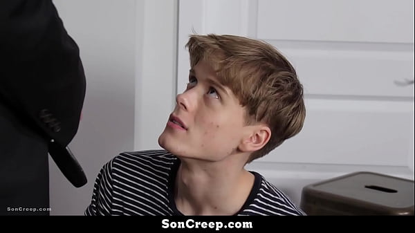 Image Catching His Stepson on A Gay Dating App Leads to A Pounding Teachable Moment - Soncreep