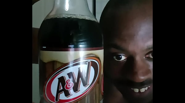 Image Who wants some caffeine free rootbeer soda beverage with rootbeer flavored anus for free 3