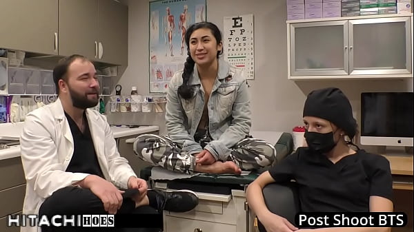 Image Become Doctor-Tampa To Give Freshman Mandatory Hitachi Orgasm - Jasmine Rose