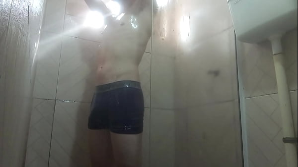 Image Deixei minha cueca suja no seu banheiro