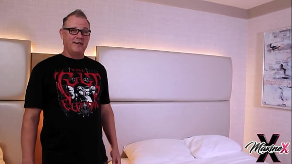 Image Foot Delivery Tommy Utah Got No Tip From Maxine X! He Fucks Her!