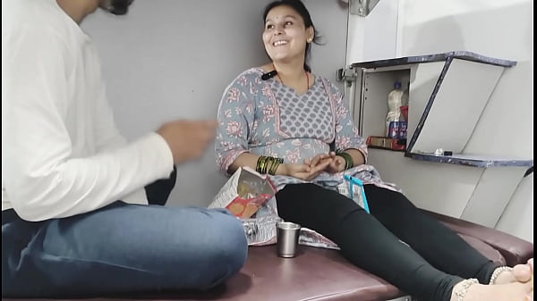 Image Step Mother in law Fuck in train kashmir to kanyakumari