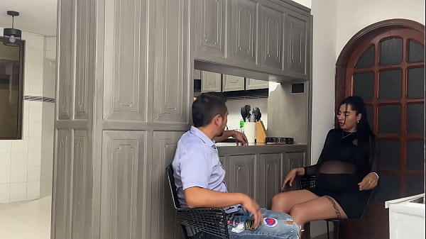 Image My girlfriend's friend turns me on so much that I end up fucking her hard on the sly - Melanie Rincon
