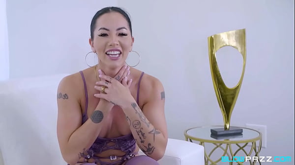 Image Gorgeous Asian slut Morgan Lee Entices a Huge Cock and Sucks in a Masterclass of Cock Sucking