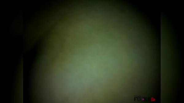 Image PRIMERA VEZ POR ATRAS: Pendeja enamorada entrega el culo en la primera cita como prueba de amor, su virginal hoyo equivocado no pudo resistir tan doloroso placer.