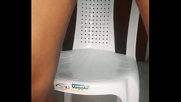 Image Papi quiere jugar con sus dos juguetes