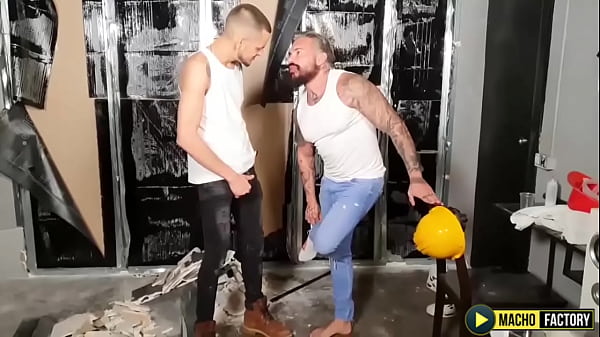 Image Niko Demon Drilled Muscular DILF Santi Nogueras Tight Pucker