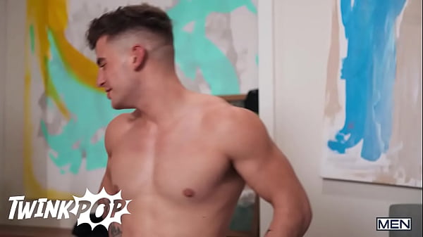 Image TWINKPOP - Ashton Summers Joins Trevor Brooks And Michael Vente For A Naughty Frat House Fuck Train