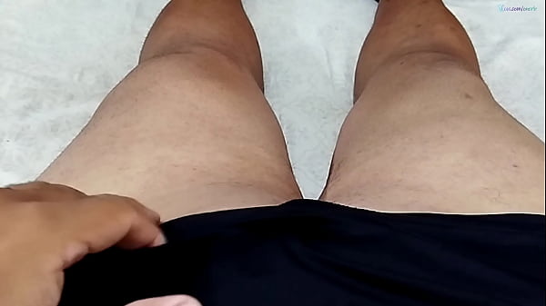 Image Minha namorada bateu uma siririca gostosa em sua bucetinha apertadinha e lisa me deixando excitado que fui gozar
