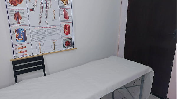 Image Casal de L&eacute_sbicas foi a um Ginecologista masculino