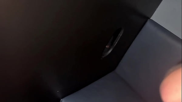 Image Novinha transa com 2 no Swing