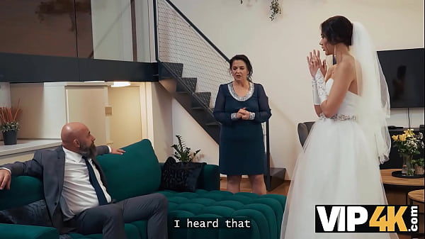 Image VIP4K. Horny bride just saw a dick for the first time