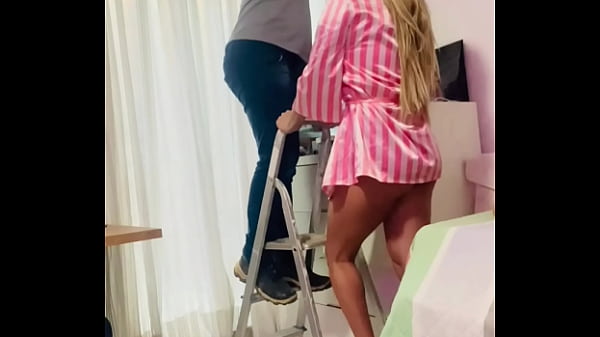 Image ELETRICISTA DOTADO FUDENDO A CLIENTE SAFADA BAREBACK