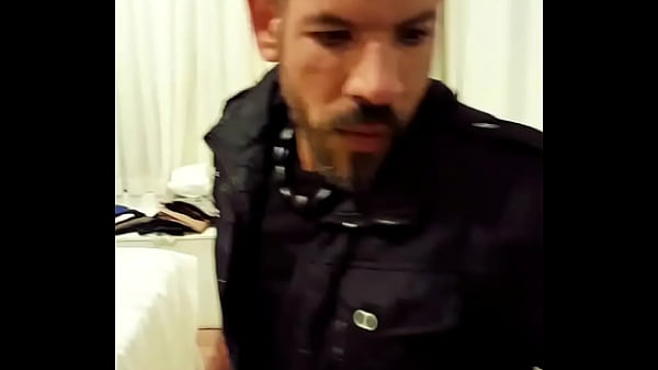 Image FISTING- QUANDO UM PAU NO SEU CU N&Atilde_O &Eacute_ MAIS SUFICIENTE