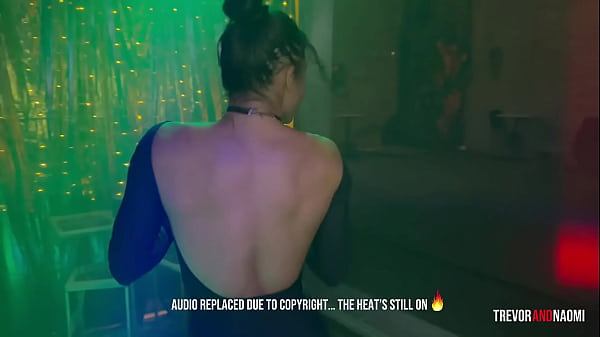 Image Wild Club Night Turns Into a Public Fuck Fantasy