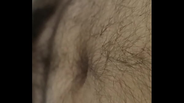 Image Peludo gozando na privada bem gostoso