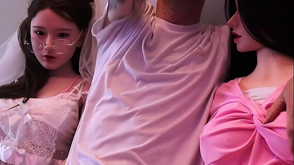 Image Her First Blowjob (Part 1 of 2)
