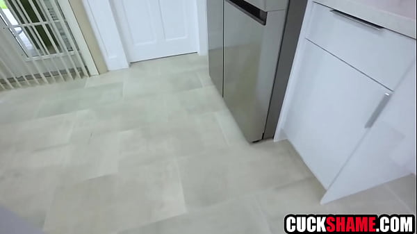 Image Cuckold husband doesn't mind wife cheating on him | Lucky Anne