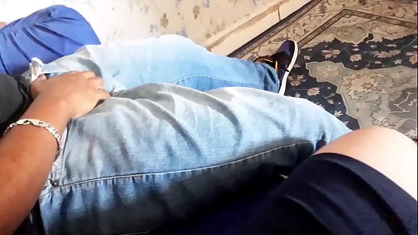Image Amigo Hetero Ficou de Pau Duro e Acabou Comendo Um Cu - Parte 1 (COMPLETO NO SHEER E RED)