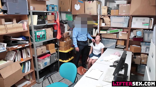 Image Threats and Intimidation but LP Officer Stands His Ground and Unleashes His Lust - Liftersex