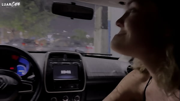 Image Casal para na rua e transa no carro