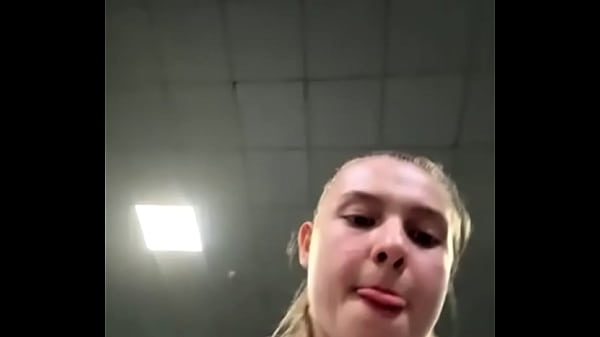 Image Extreme fucking with trainer in the gym