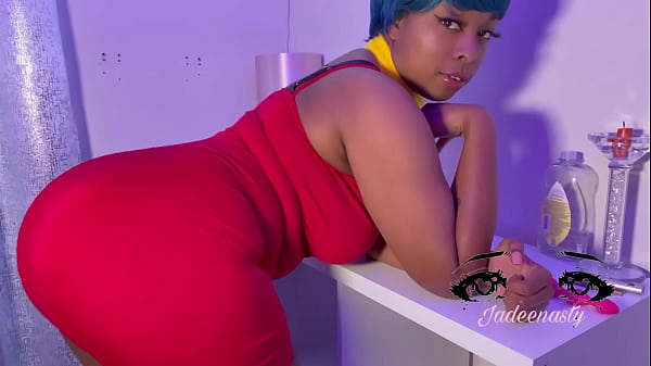Image HOT MILF BULMA is ready to show how tight her ass is