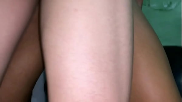 Image le follo el co&ntilde_o a la mujos amiga de mi pareja a ver que ella salio de la casa