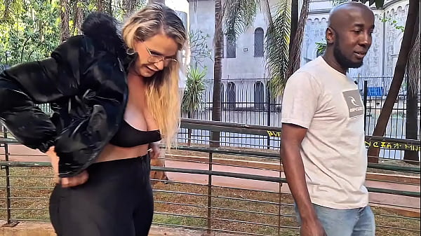 Image Reencontrei com uma amiga de escola depois de anos levei ela pra minha casa e passei a pica na puta safada at&eacute_ o cu dela eu fodi sem camisinha